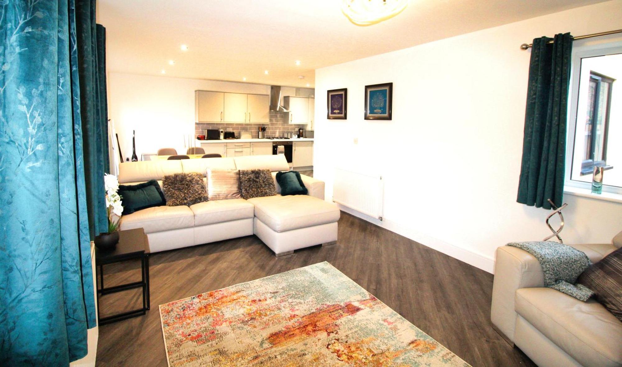Rotherham - Rawmarsh - Great Customer Feedback - 2 Bed Bungalow - New Build - High End Furnishings - Wheel Chair Accessible - Large Enclosed Garden - Dog Friendly Eksteriør bilde